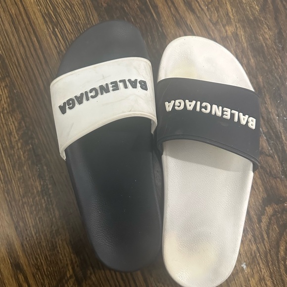 Balenciaga pool slides size women’s 7.5 - Picture 2 of 5
